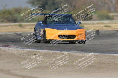 media/Sep-20-2025-Extreme Speed (Sat) [[1fcc23683c]]/Silver (Beginner)/Session 1 (Sunset)/